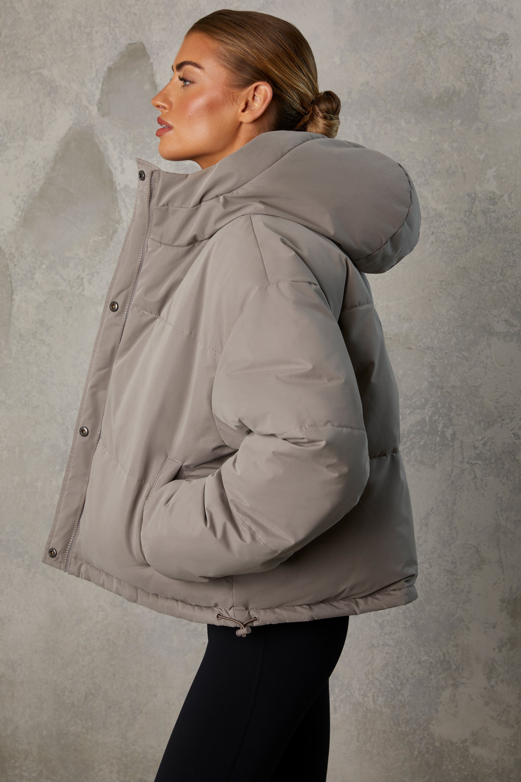 Reversible Hooded Puffer Jacket in Warm Grey