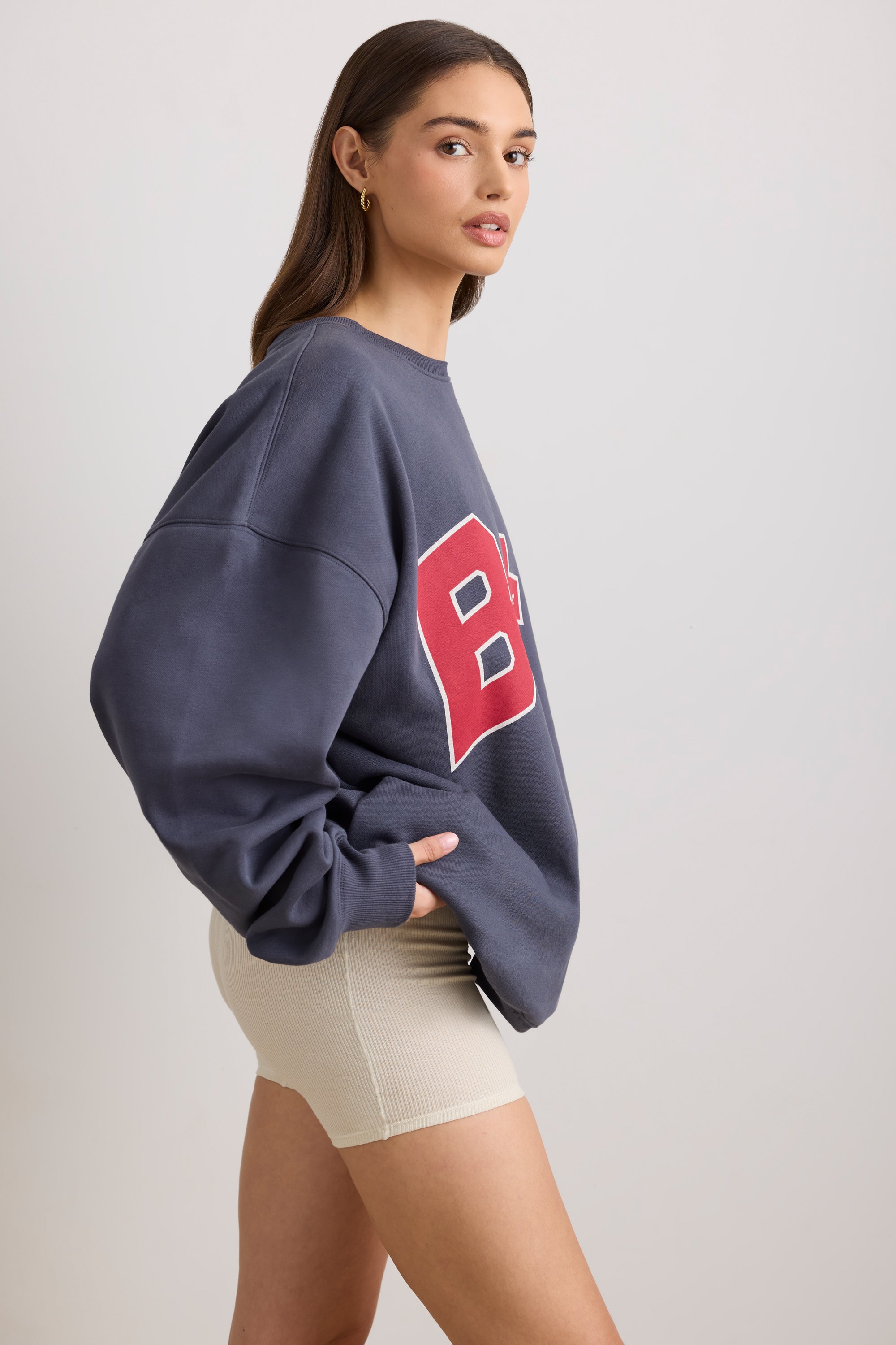 Oversized Crew Neck Sweatshirt in Slate