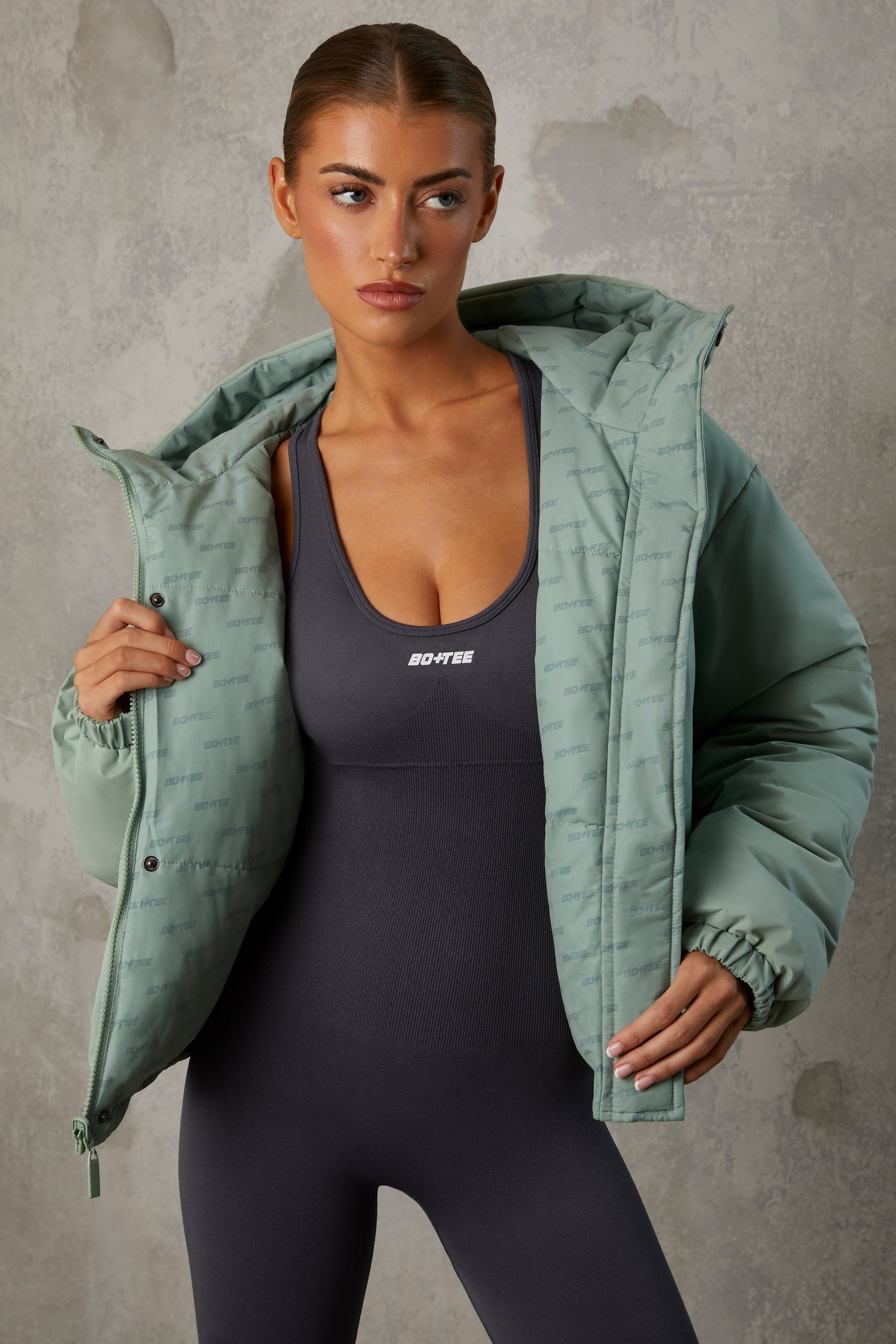 Reversible Hooded Puffer Jacket in Iceberg Green