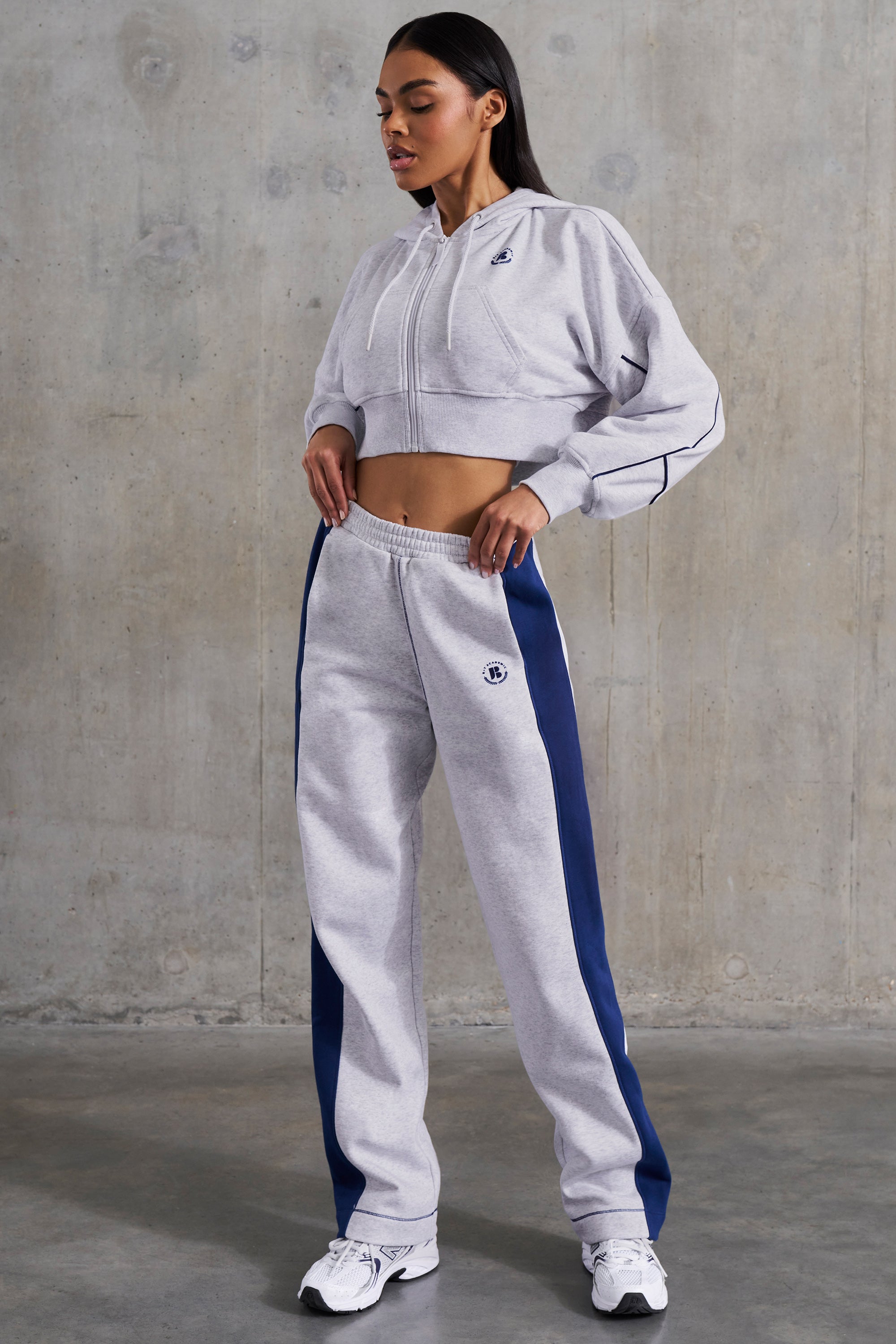 Wide Leg Sweatpants in Heather Grey