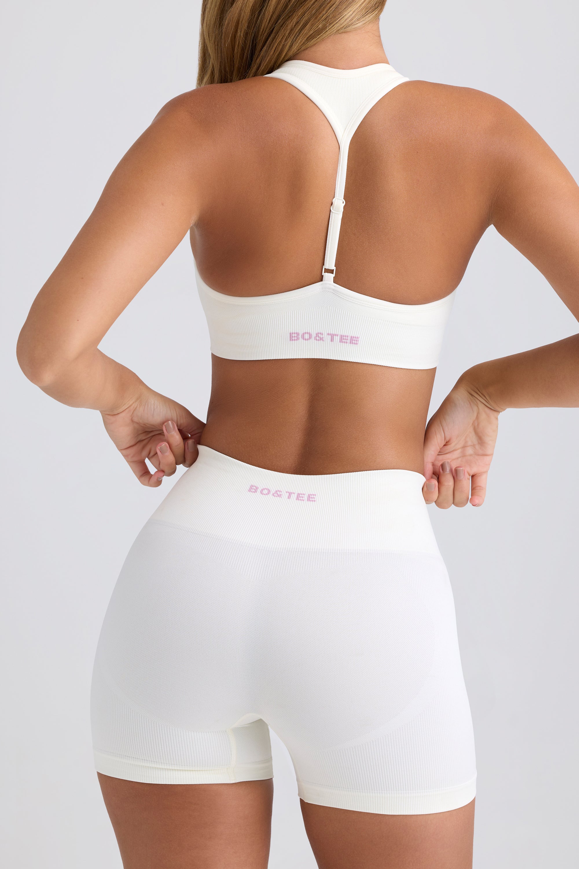 Super Sculpt Seamless High-Waist Mini Shorts in Eggshell