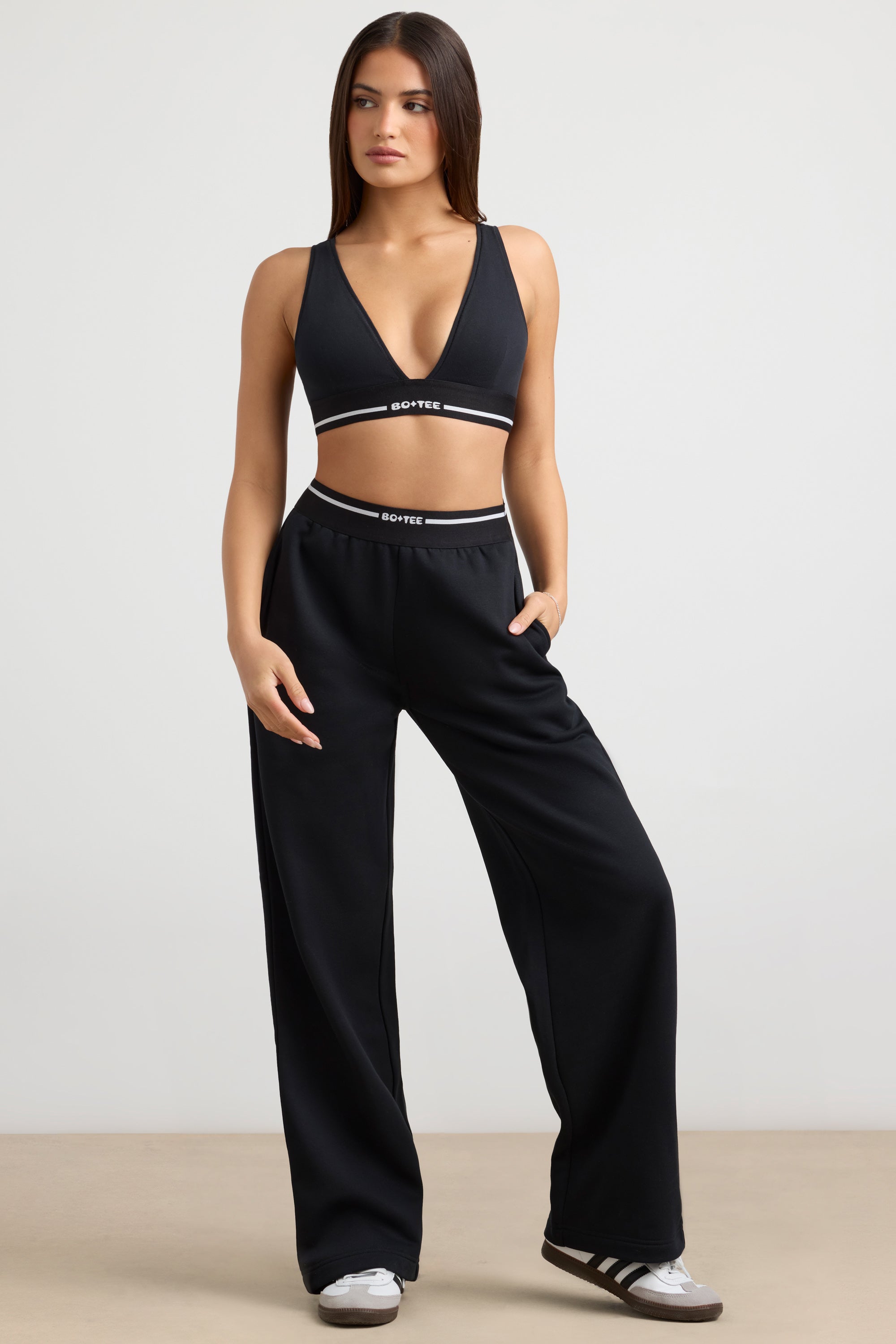 Petite High-Waist Straight-Leg Joggers in Black