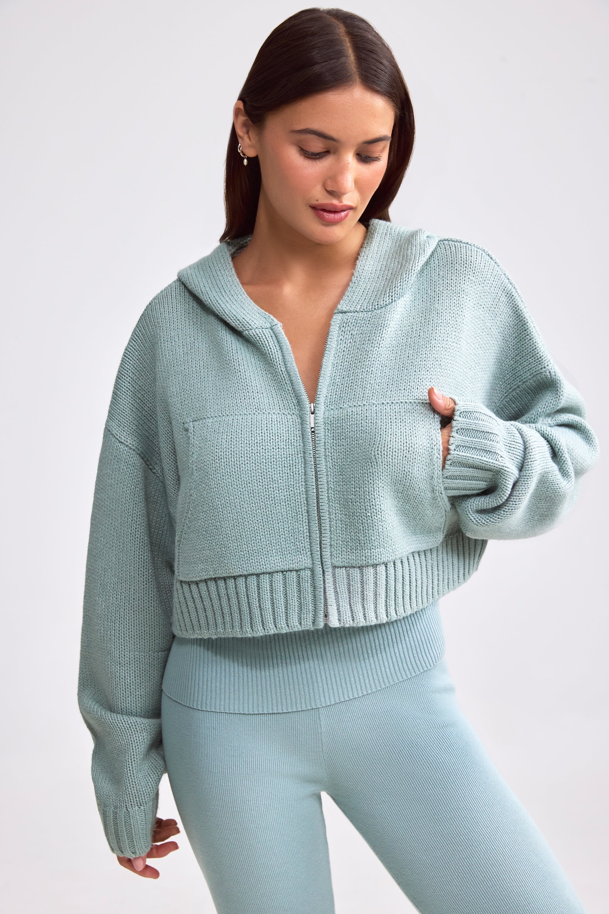 Cropped Zip-Up Chunky Knit Hoodie in Dusty Teal