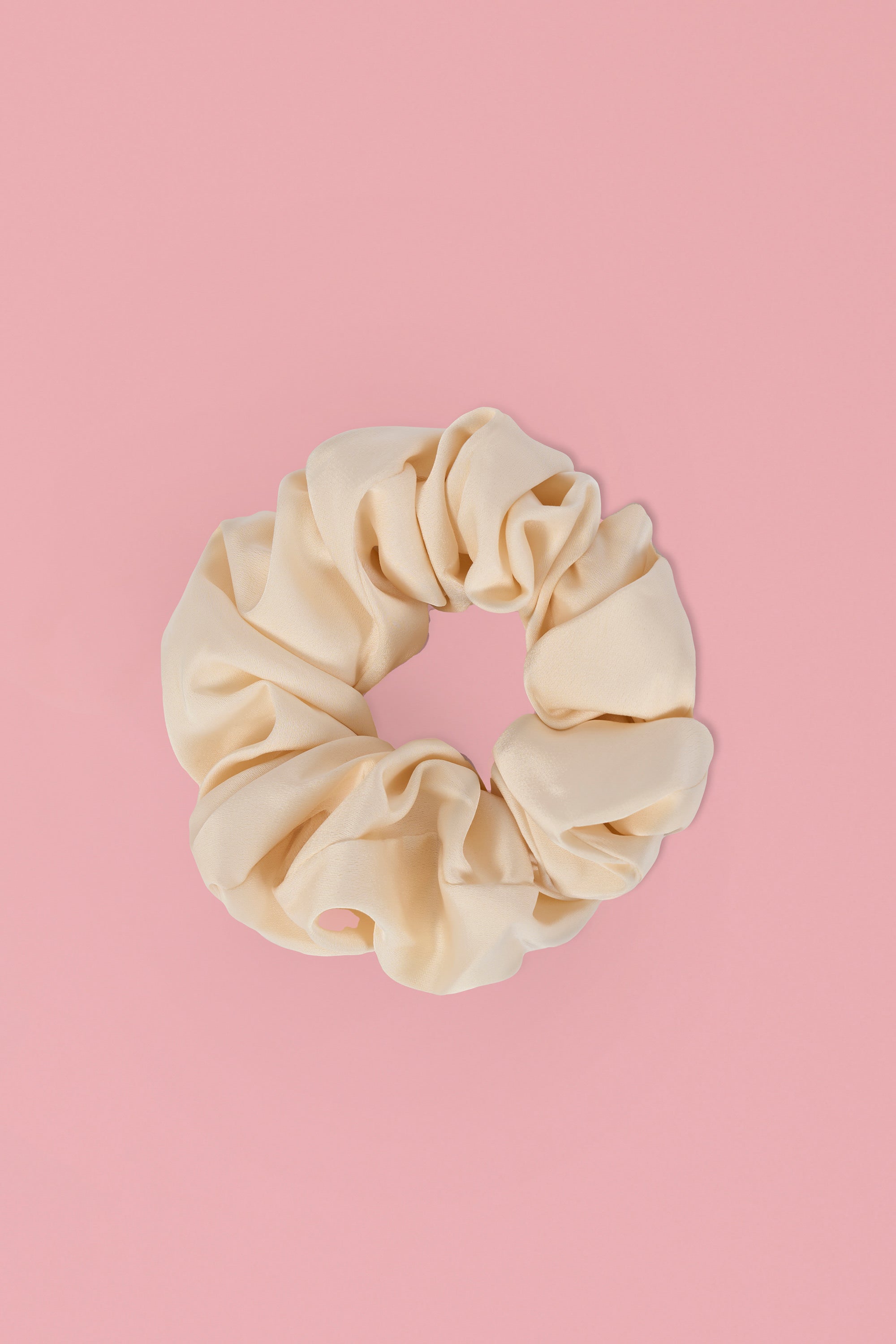 Oversized Scrunchie in Ivory