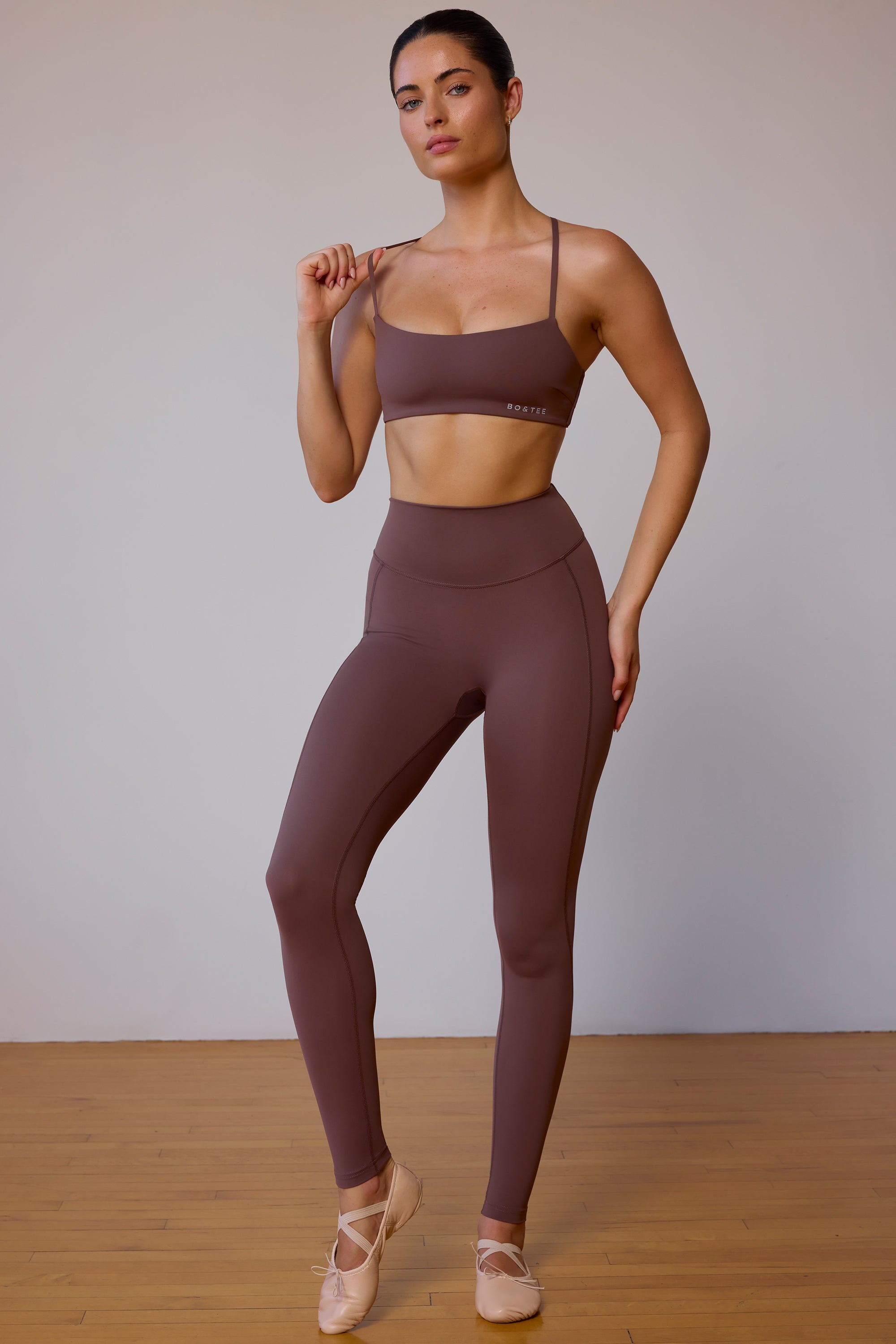 Leggings in Taupe Brown