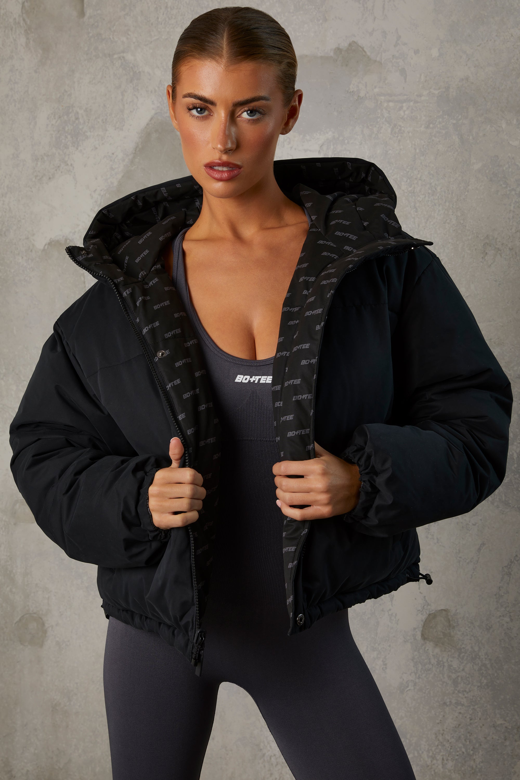 Reversible Hooded Puffer Jacket in Black