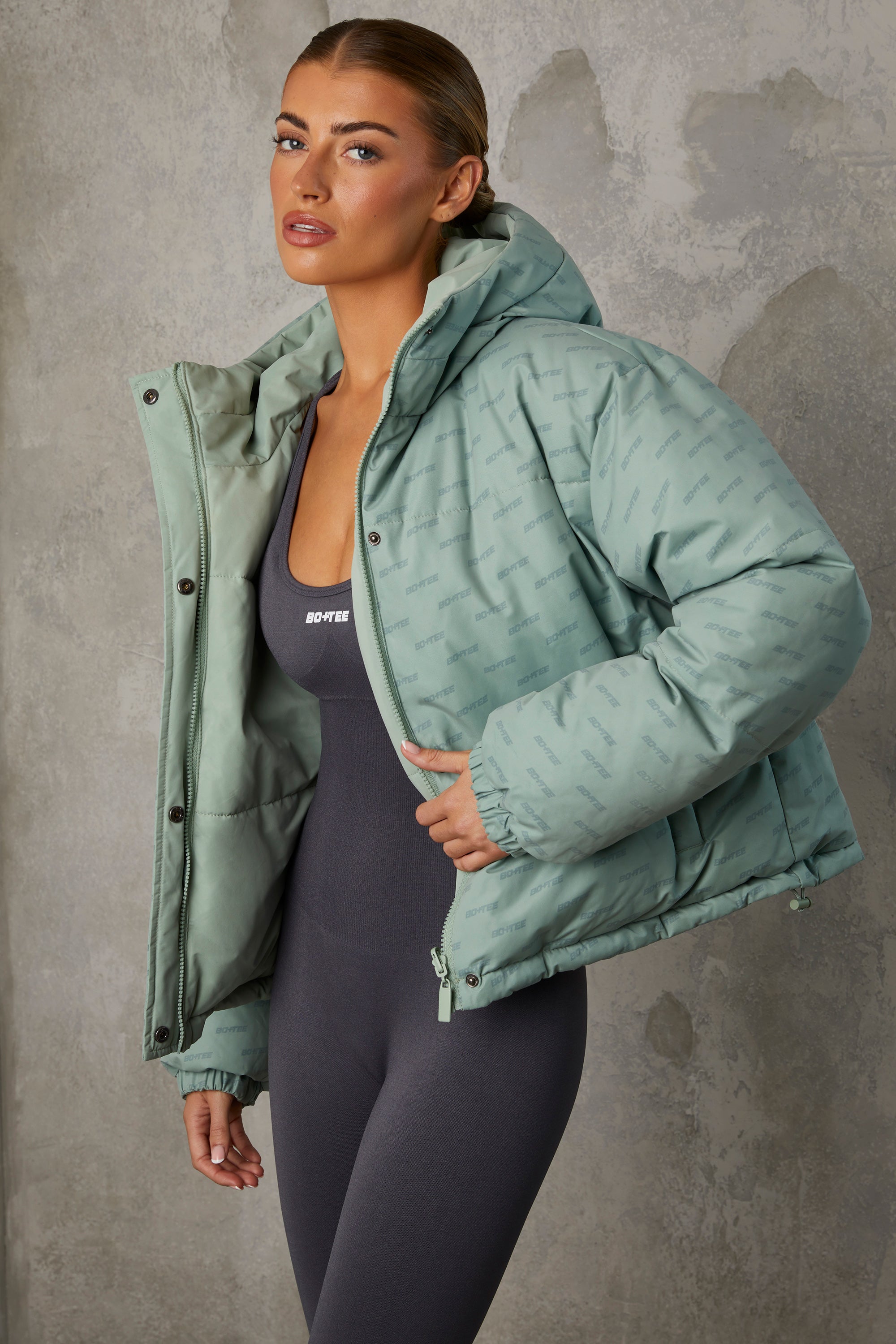 Reversible Hooded Puffer Jacket in Iceberg Green