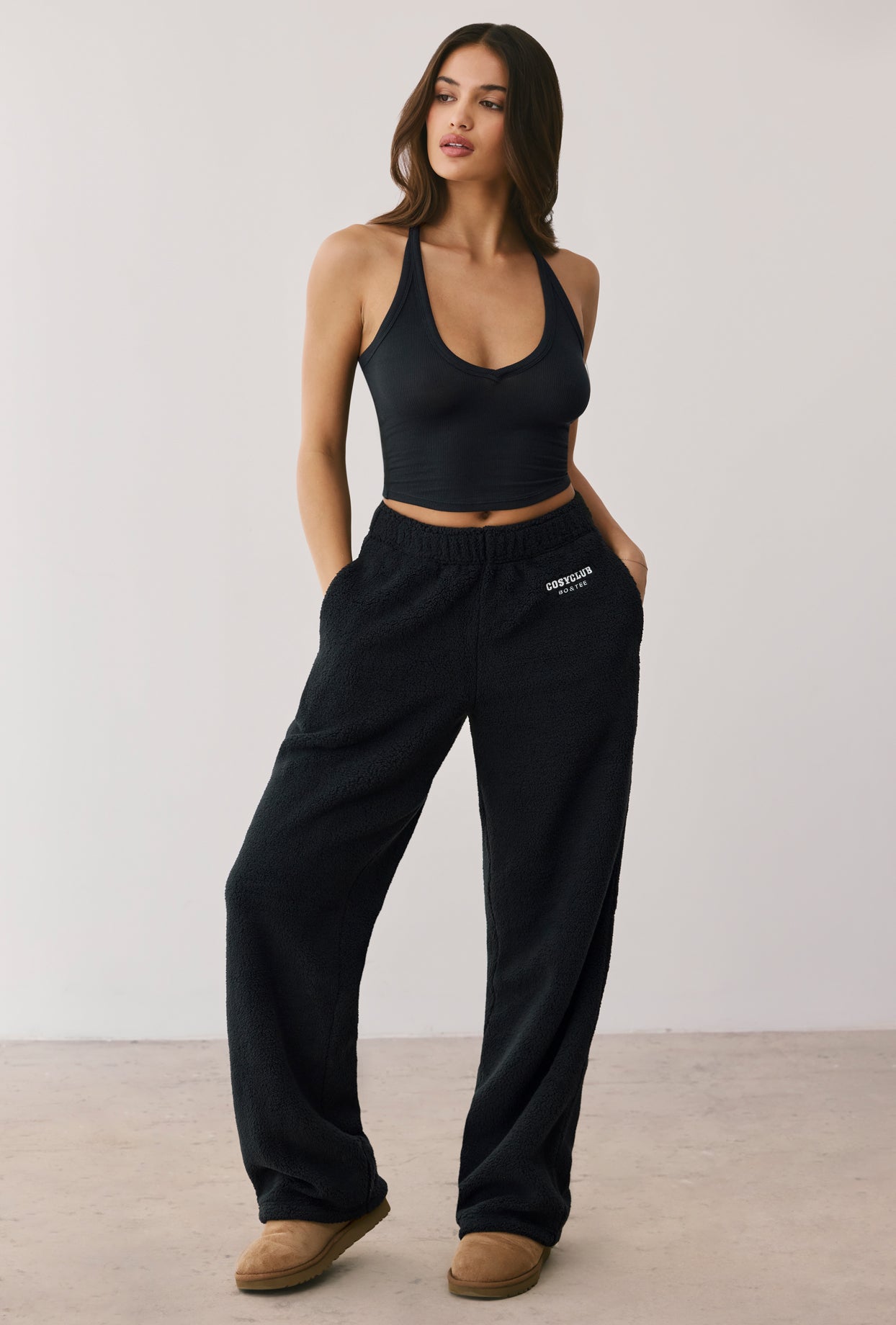 Petite Fleece Wide Leg Joggers in Onyx