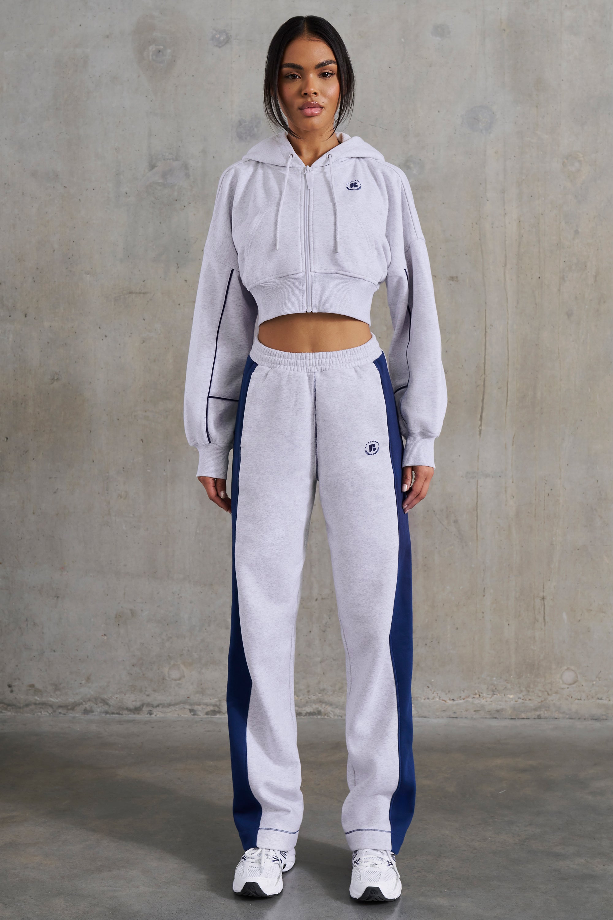 Petite Wide Leg Sweatpants in Heather Grey