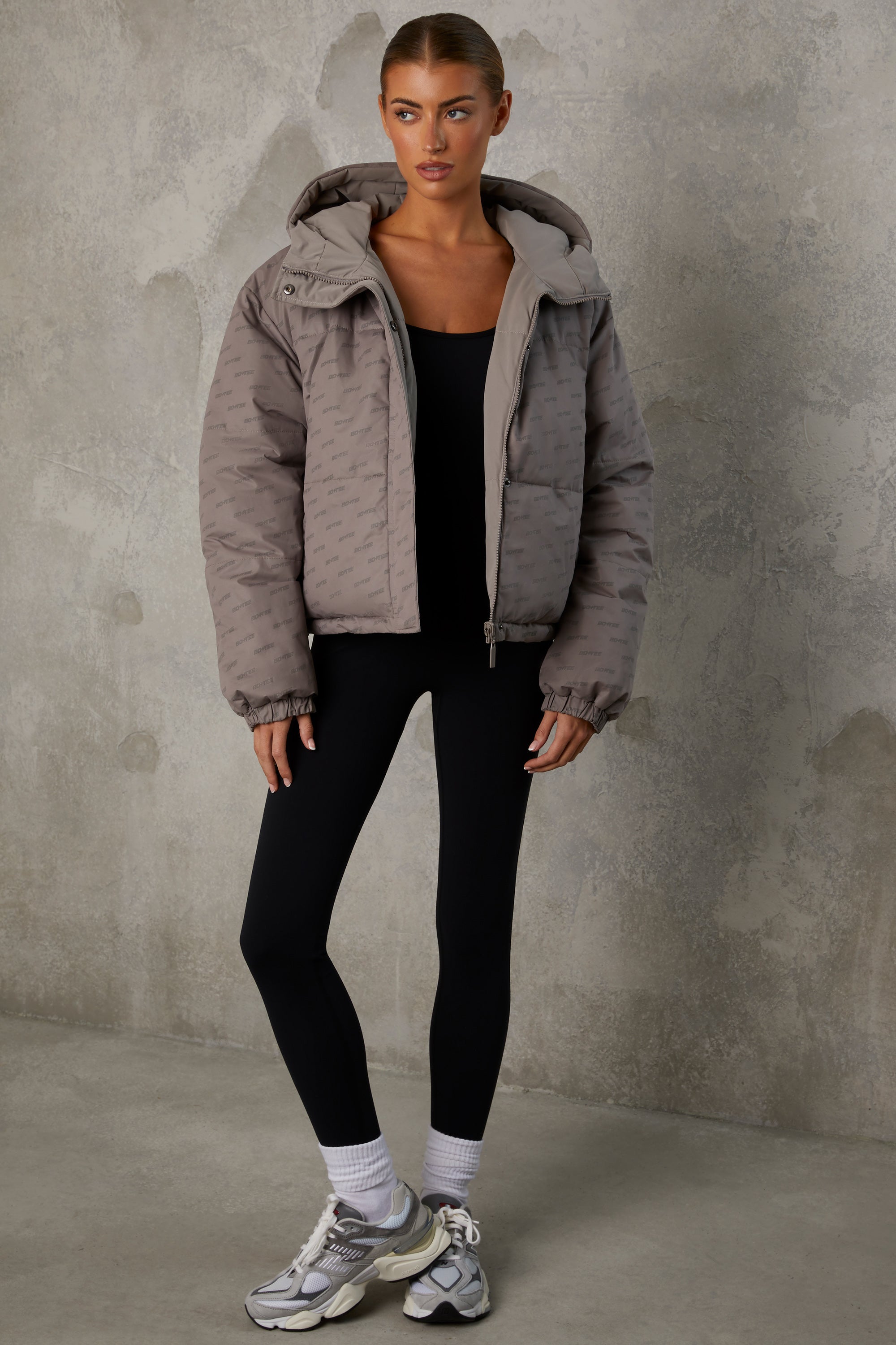 Reversible Hooded Puffer Jacket in Warm Grey