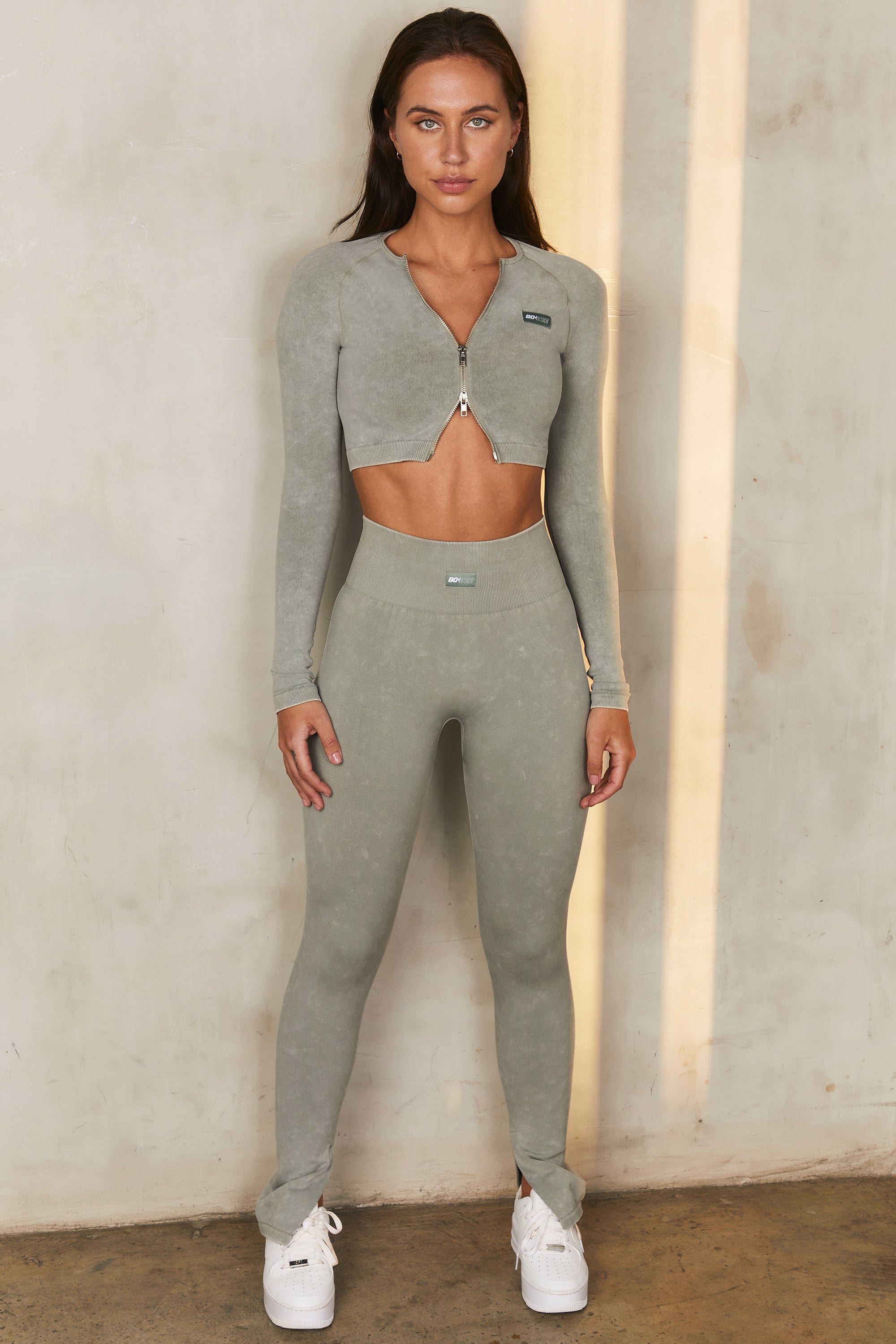 Seamless Acid Wash Zip Crop Top in Sage