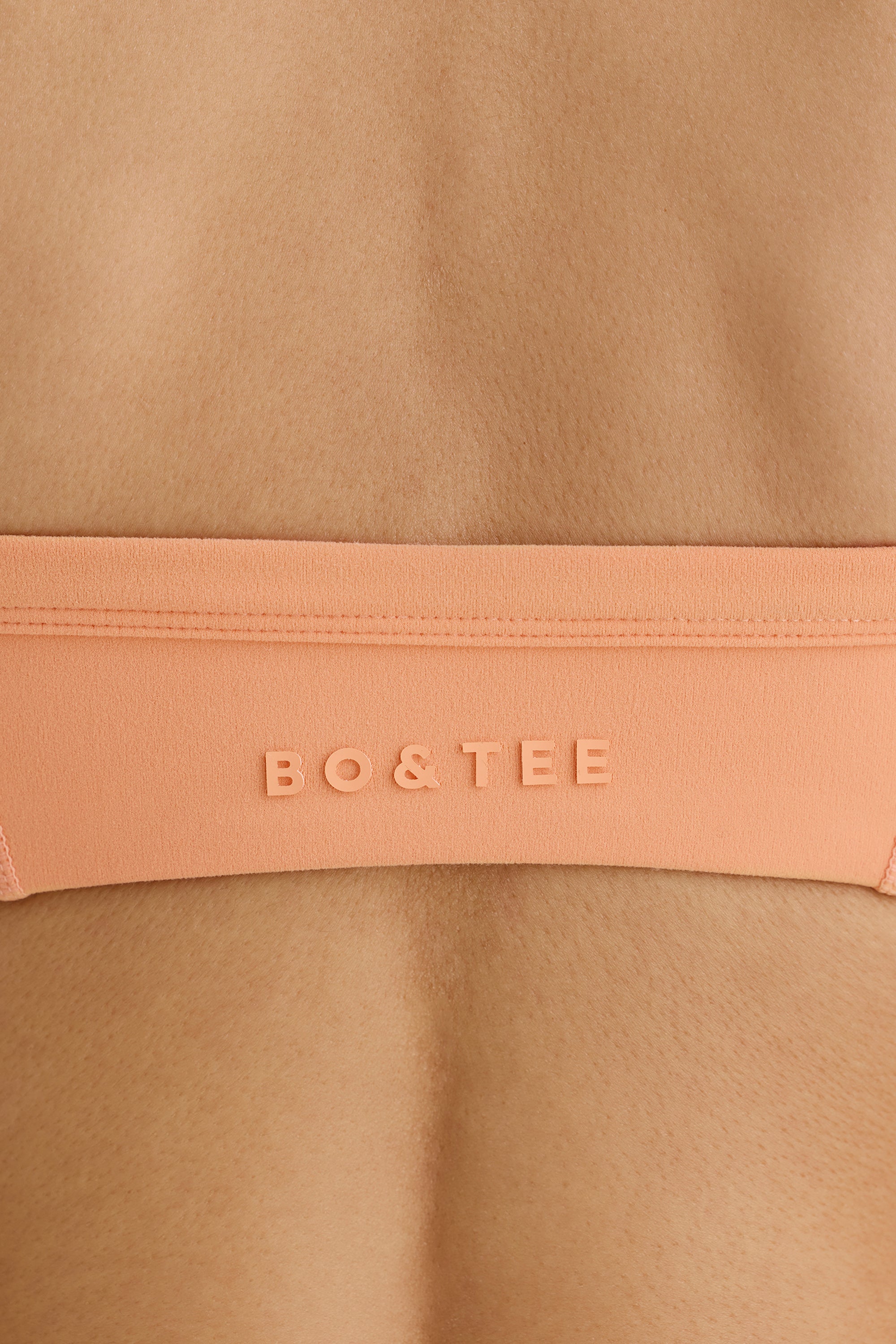 Soft Active Contrast-Trim Sports Bra in Peach