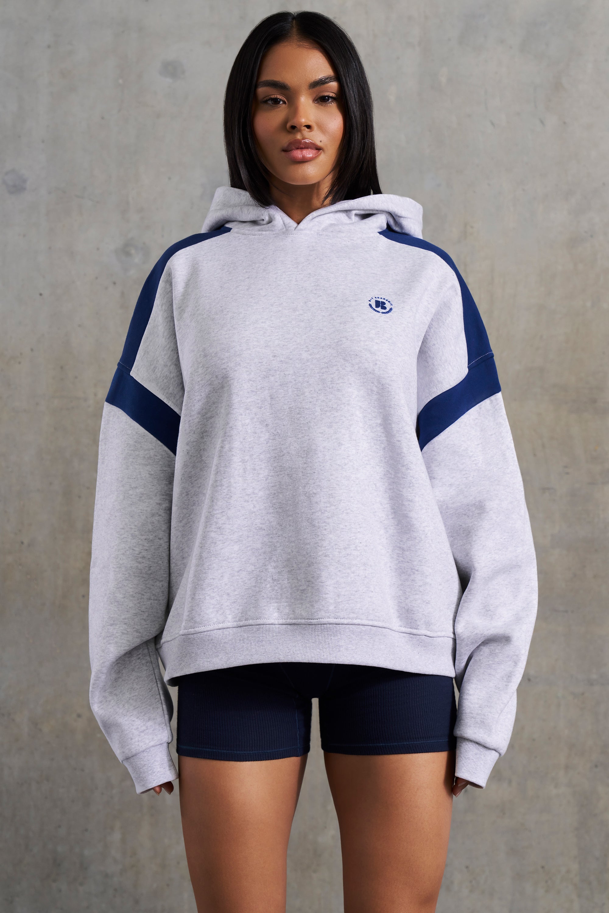 Oversized Hooded Sweatshirt in Heather Grey