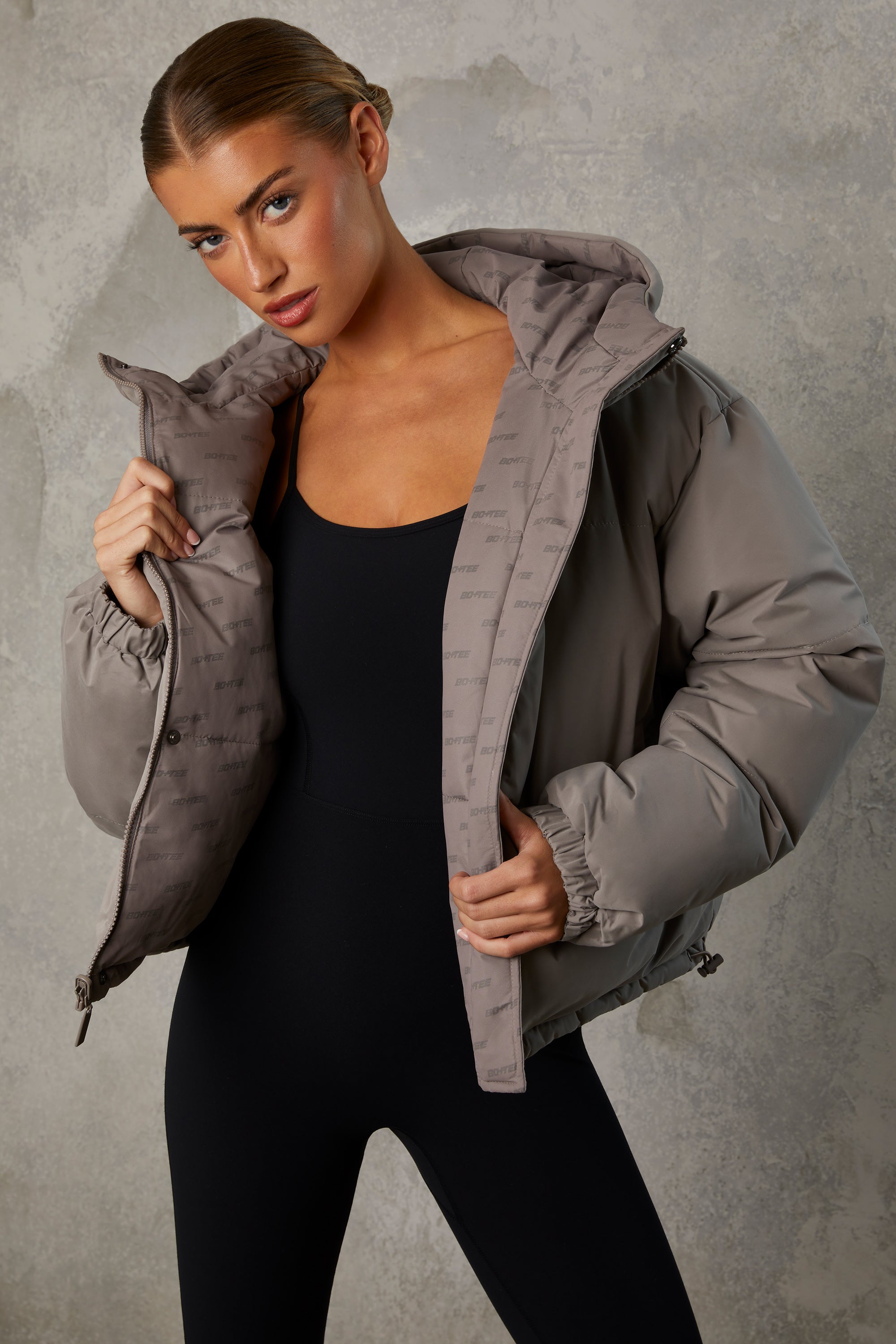 Reversible Hooded Puffer Jacket in Warm Grey