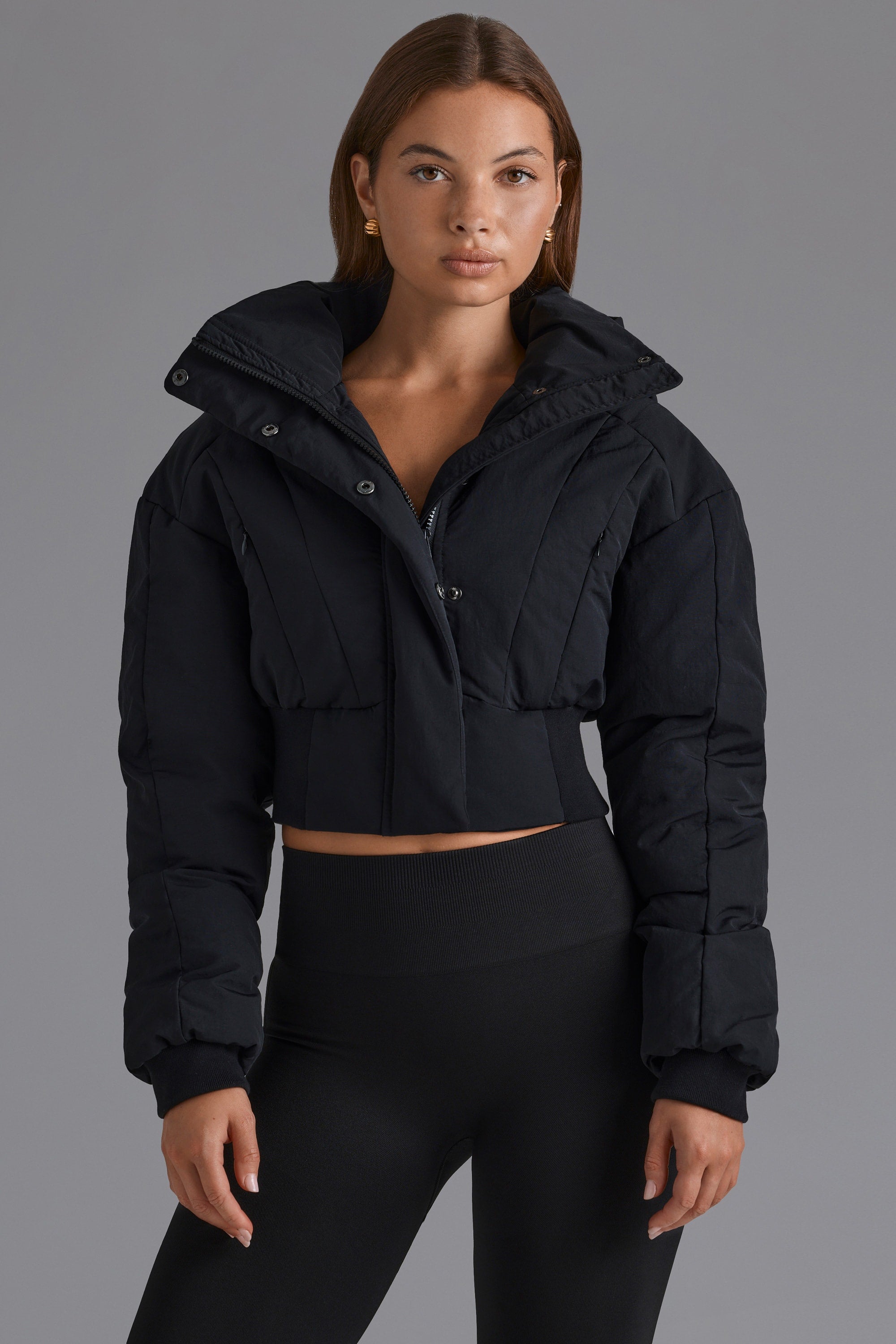 Contour Hooded Cropped Puffer Jacket in Black