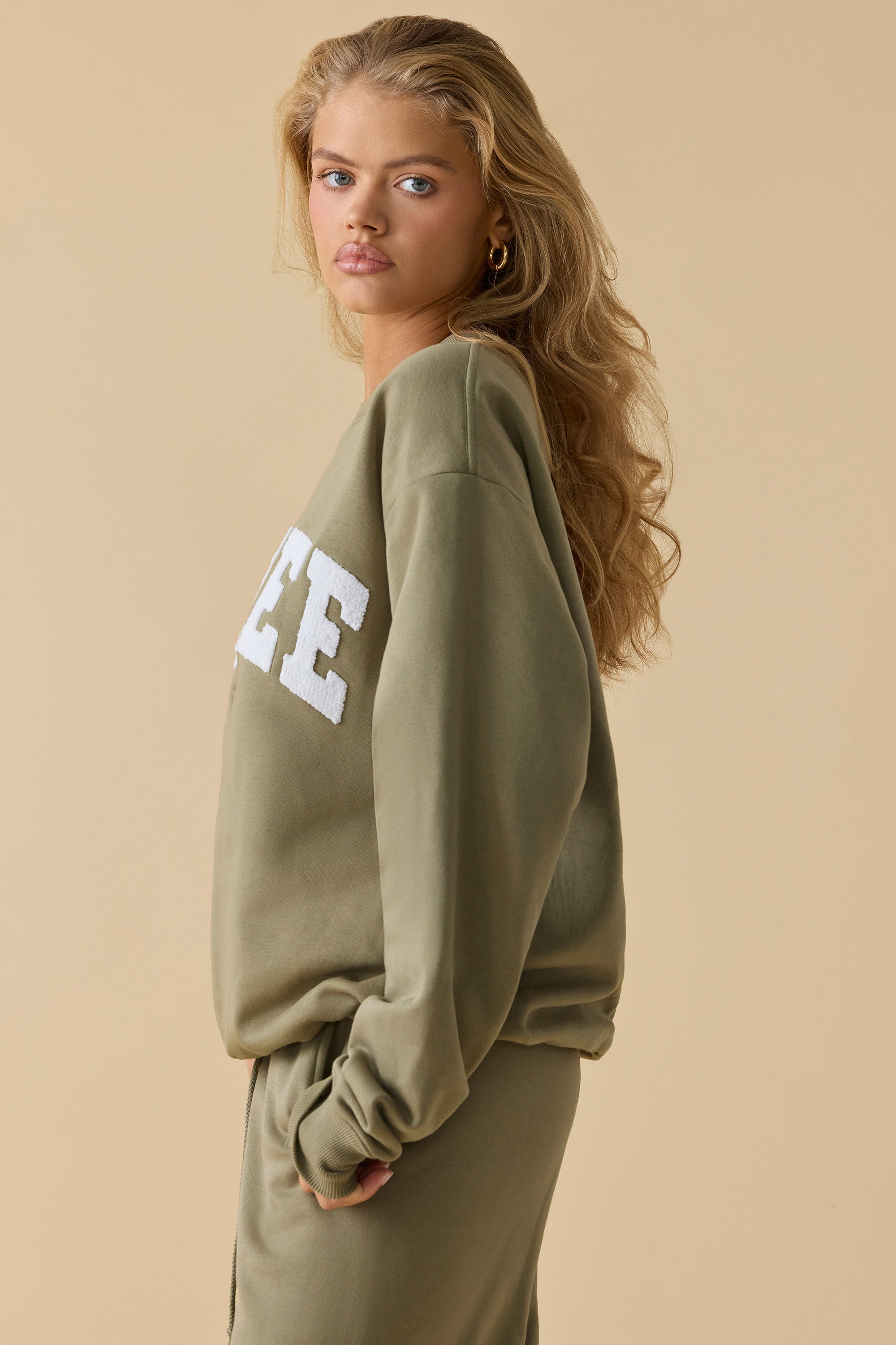 Oversized Crew Neck Sweatshirt in Soft Olive